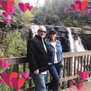 Meet your Posher, Lori